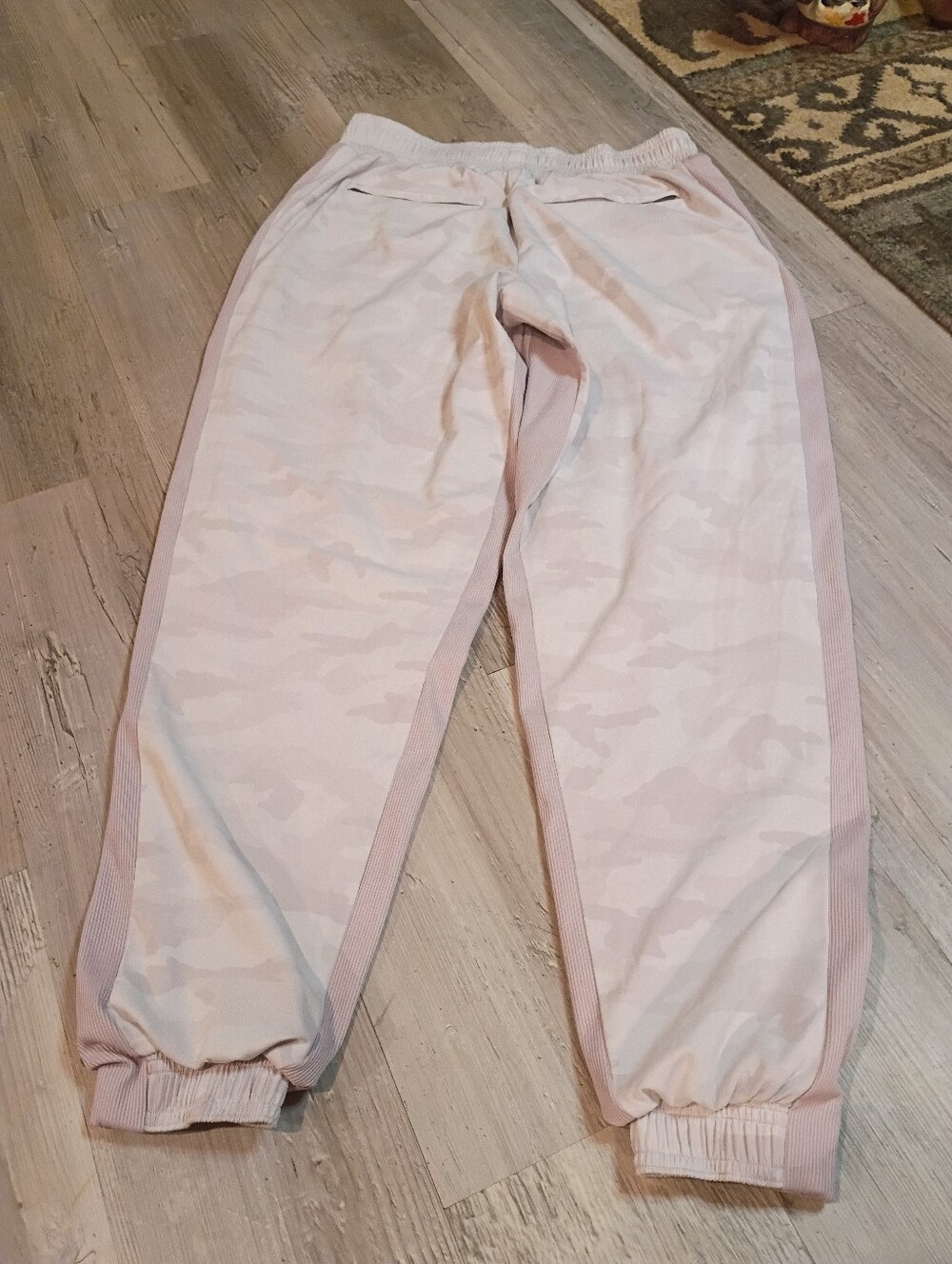 Athleta - Picture 3 of 5